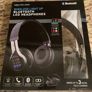 Wireless light up Bluetooth LED headphones
